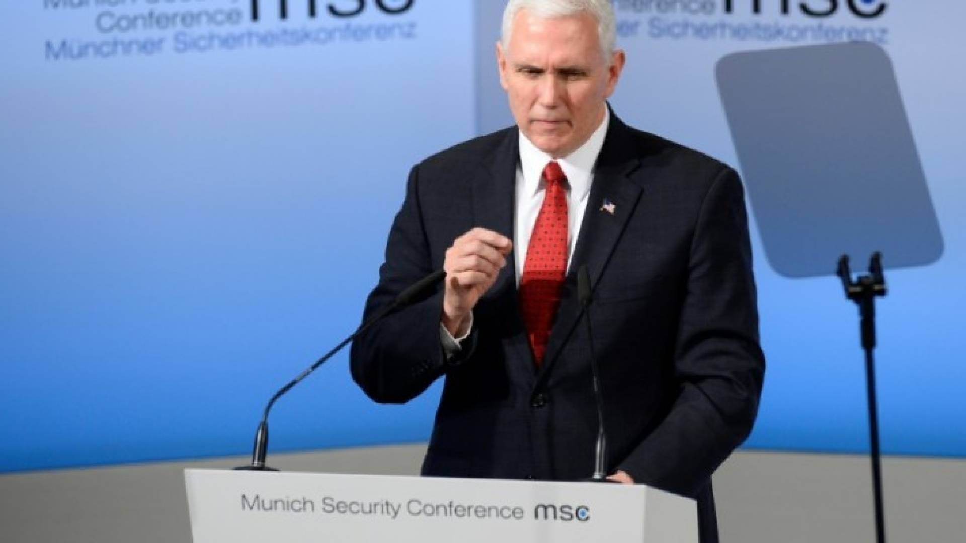 نائب الرئيس الاميركي مايك بنس