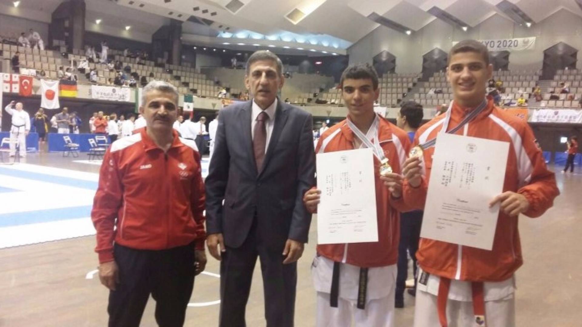 المنتخب الوطني للكراتيه للشباب والناشئين