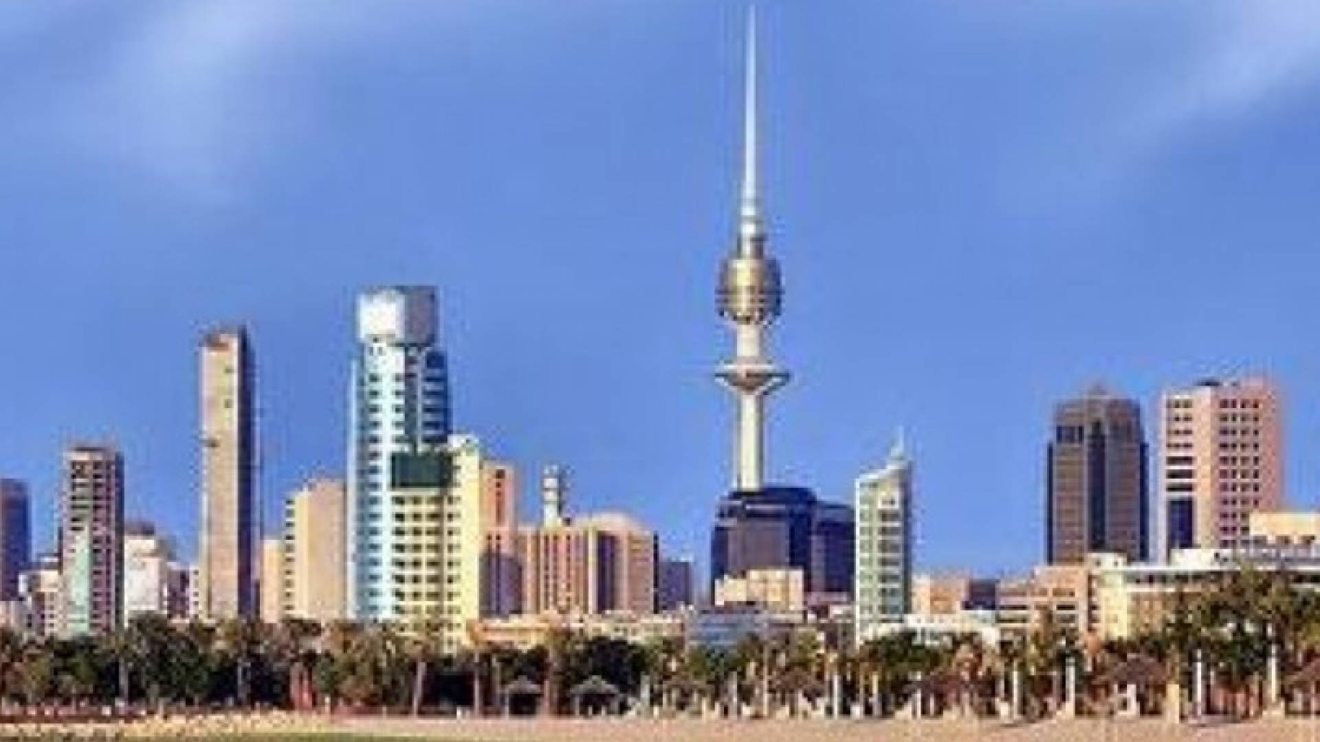 الكويت ترفع أسعار الكهرباء والماء 500% على الوافدين