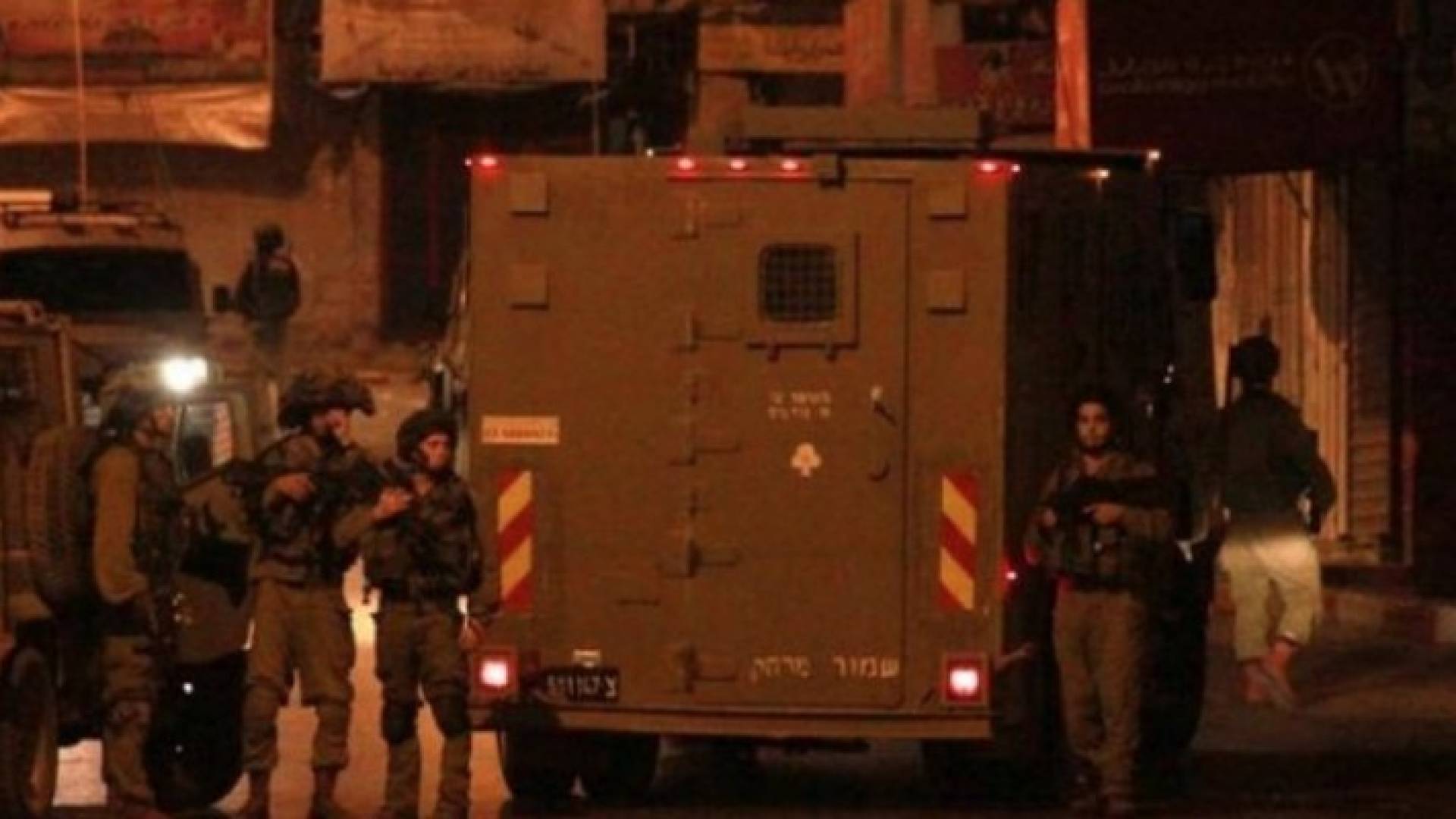 اعتقالات واستدعاءات بمداهمات واسعة بالضفة والقدس