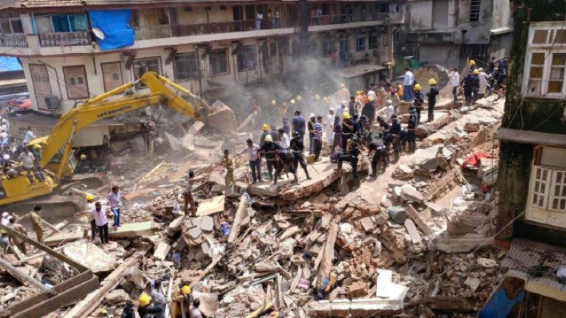 انهيار مبنى في مومباي