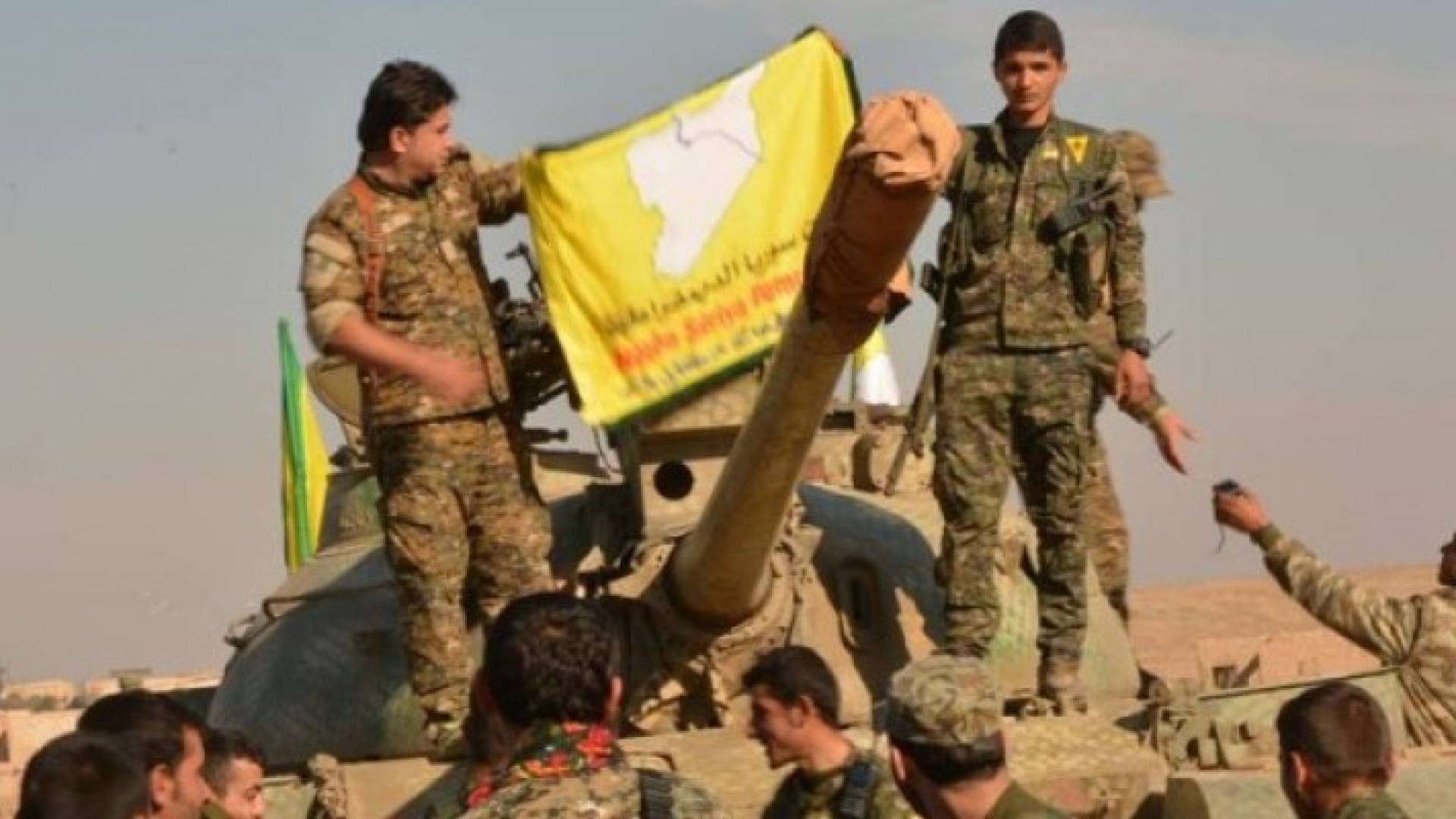  قوات سوريا الديموقراطية تسيطر على المدينة القديمة في الرقة