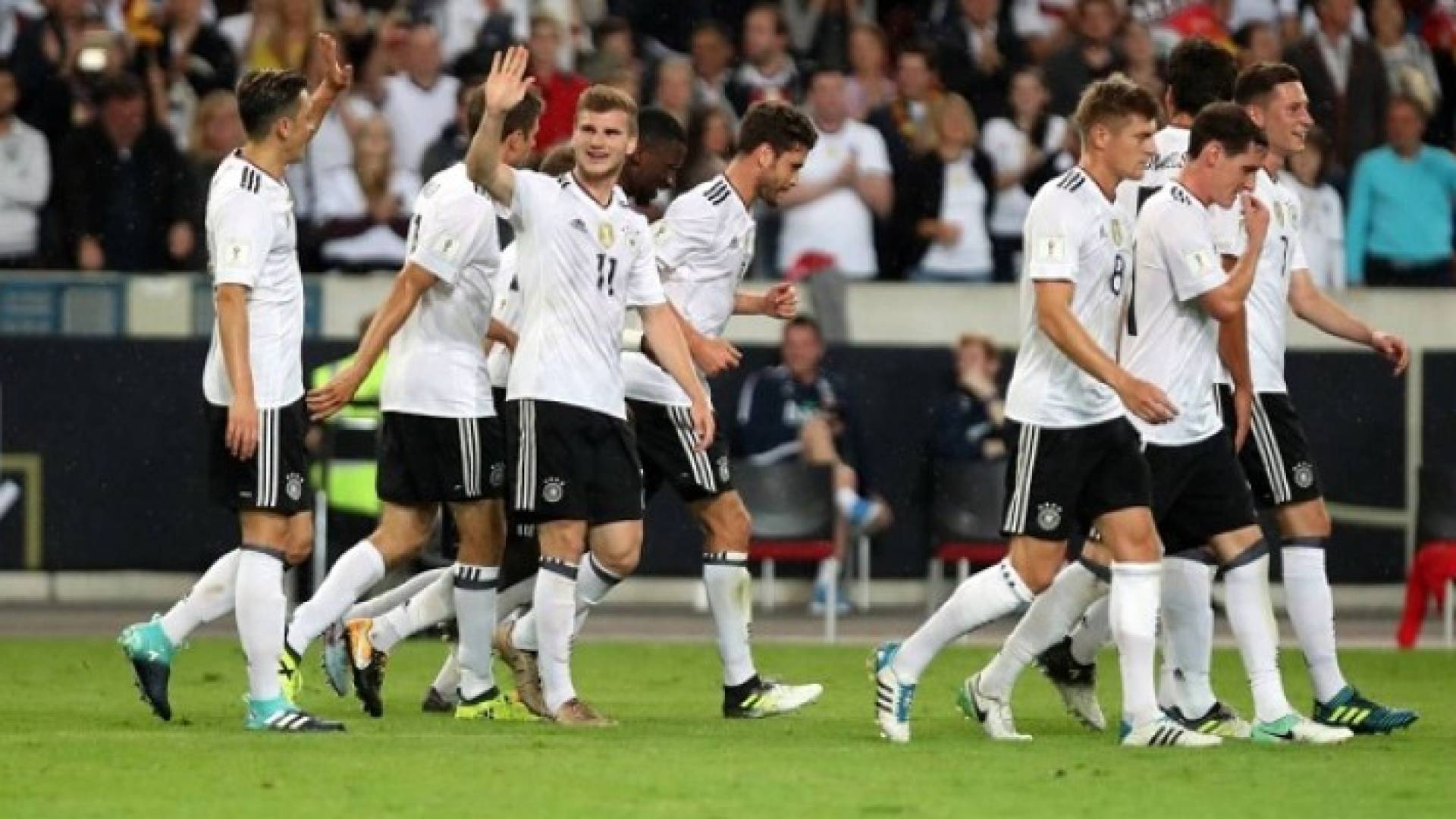 ألمانيا تكتسح النرويج وتقترب أكثر من مونديال روسيا