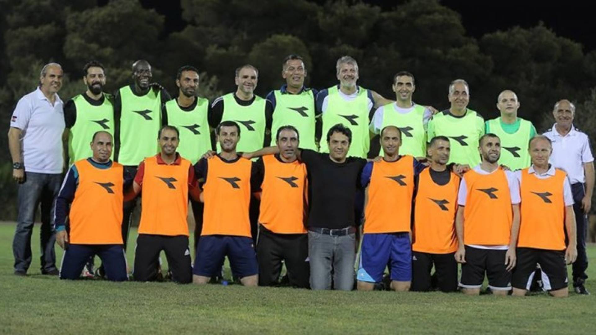 نجوم الكرة الاردنية يباشرون تحضيراتهم للقاء منتخب نجوم العالم