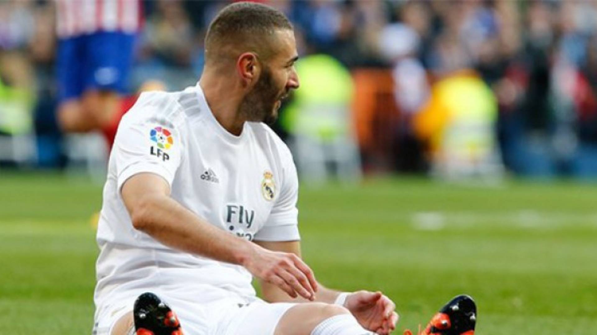 المهاجم الفرنسي كريم بنزيما 