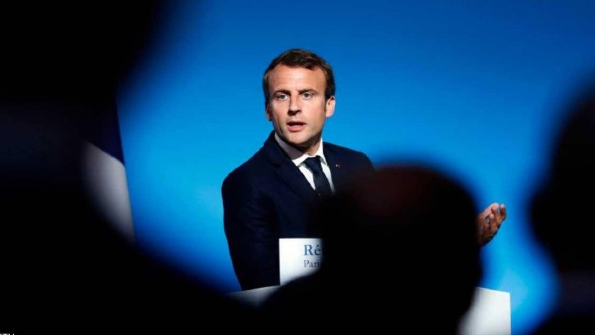 ماكرون سيحمل معه مساعدات لضحايا إرما وخوزيه