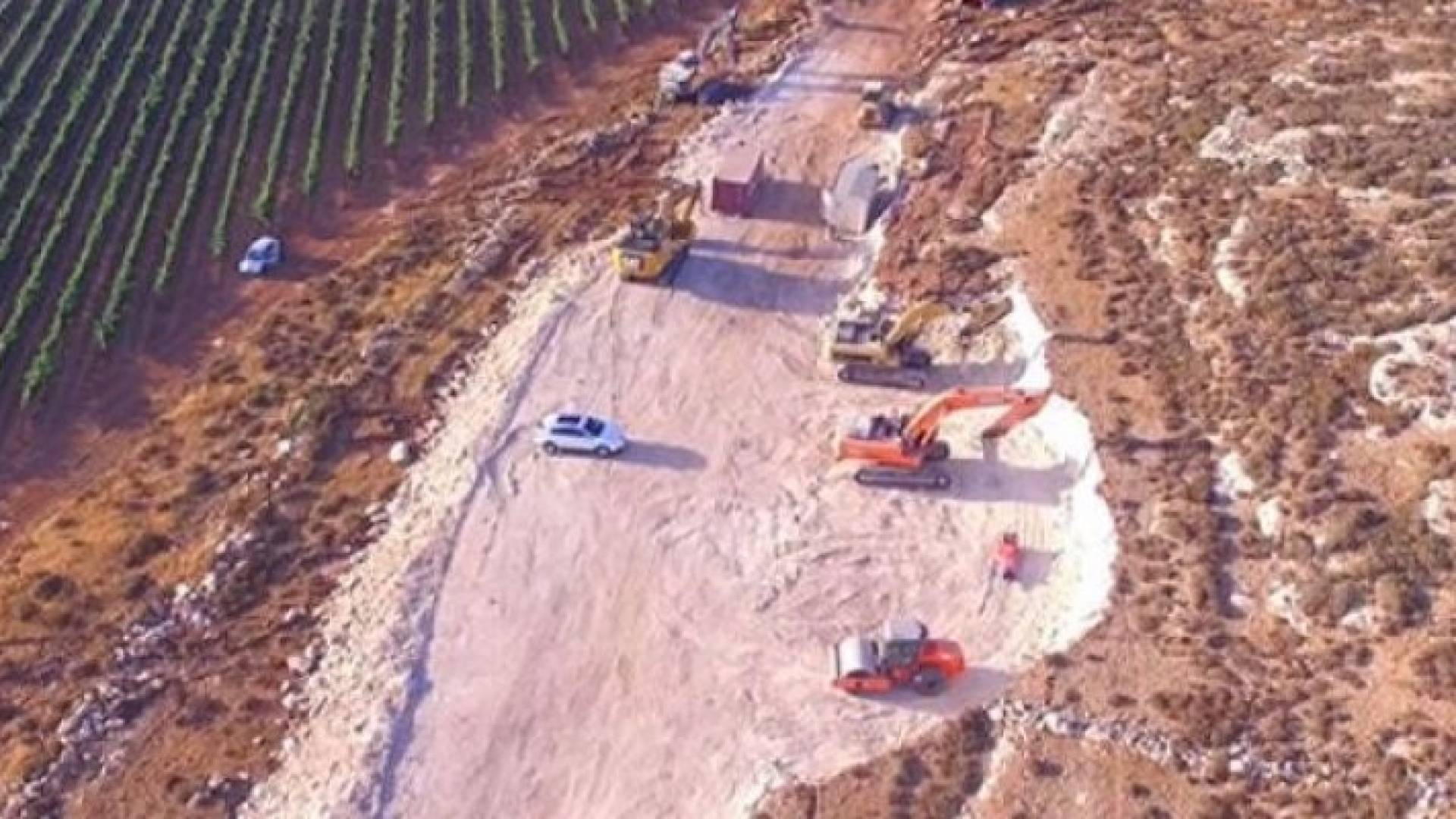 استئناف أعمال بناء مستوطنة جديدة جنوبي نابلس 