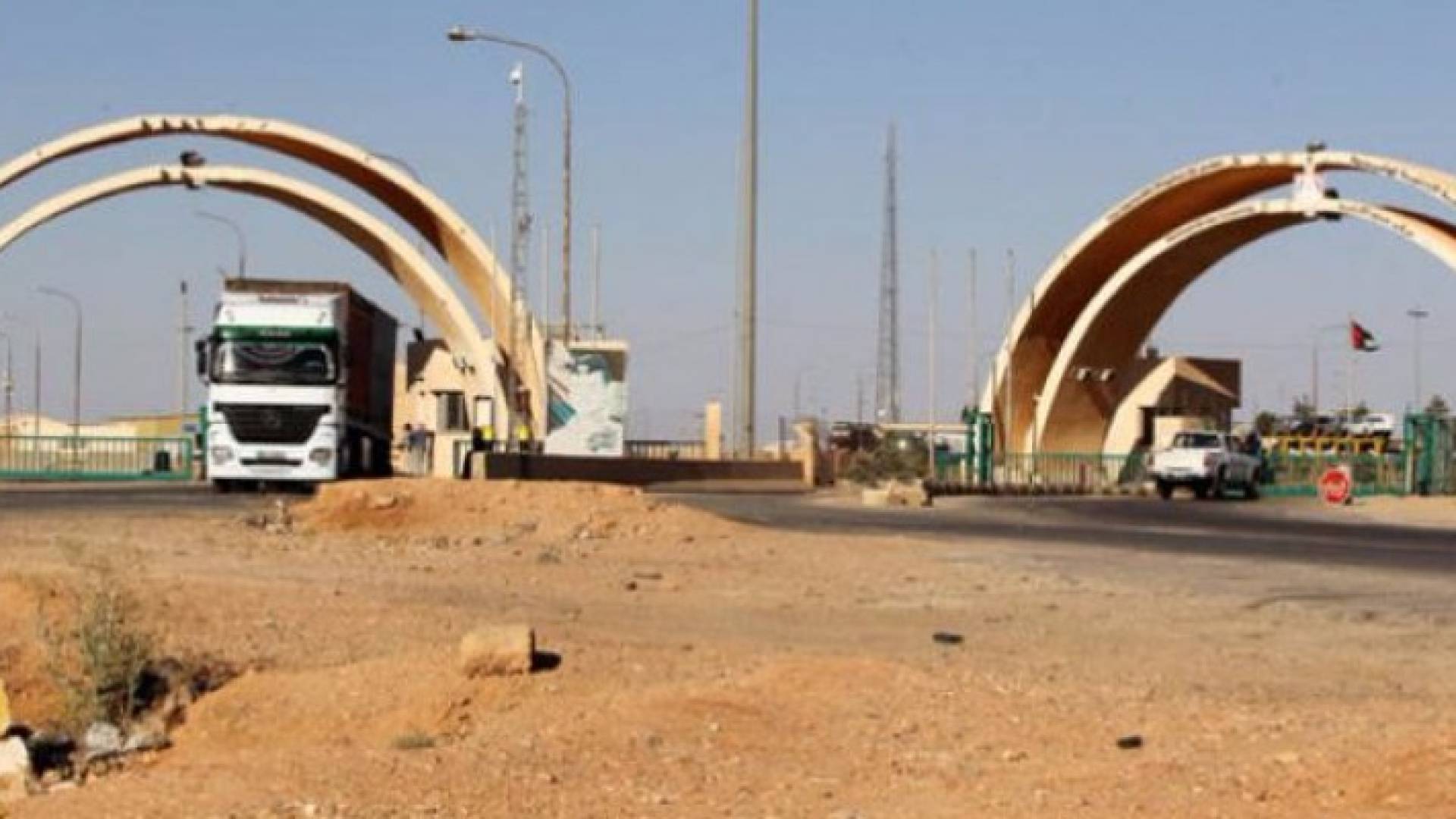 عبور المنتجات الزراعية الاردنية الى العراق بداية الاسبوع القادم