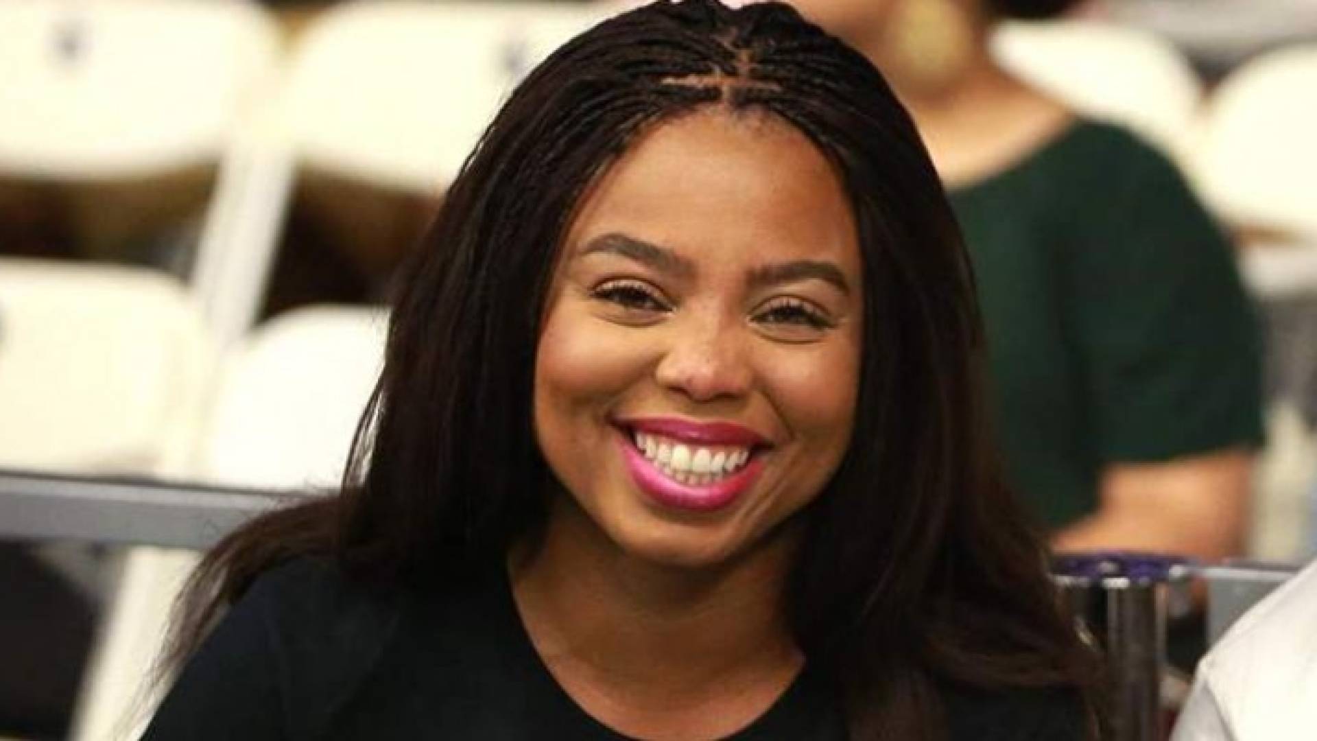 الصحفية التي هاجمت ترمب على تويتر 