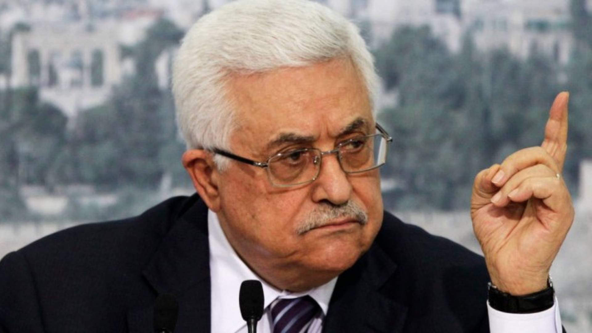 الرئيس الفلسطيني محمود عباس 