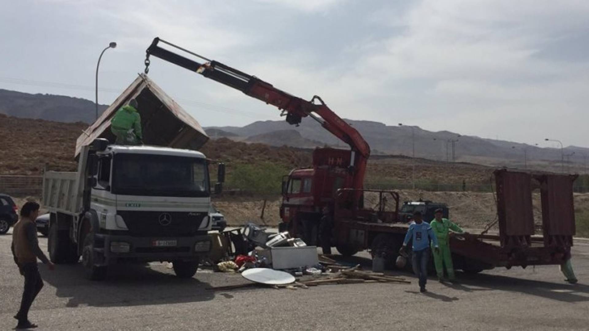 إزالة أكشاك على طريق البحر الميت - الصورة أرشيفية 