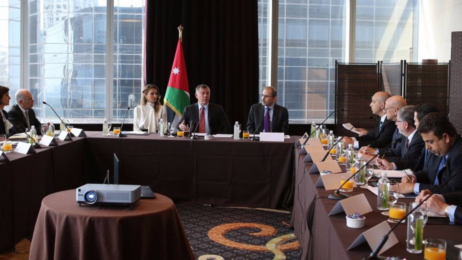 الملك يلتقي عددا من ممثلي المنظمات اليهودية الأمريكية