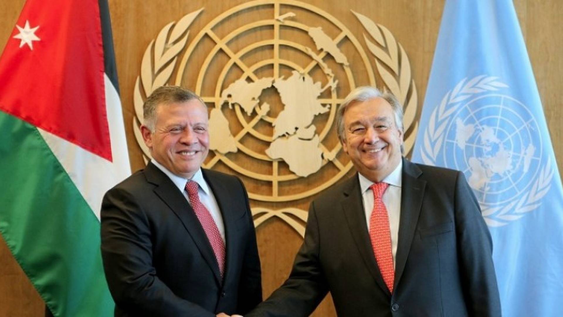 الملك يلتقي الأمين العام للأمم المتحدة