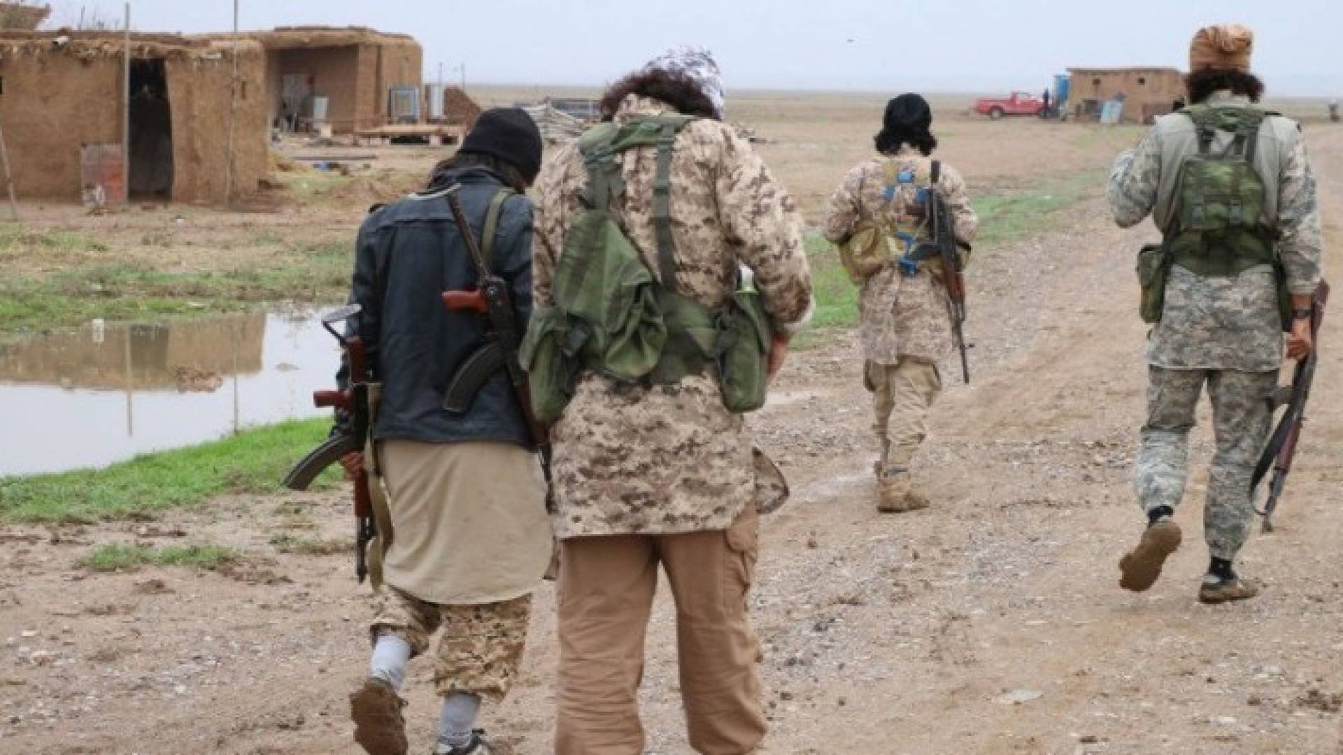 مقاتلو تنظيم داعش 