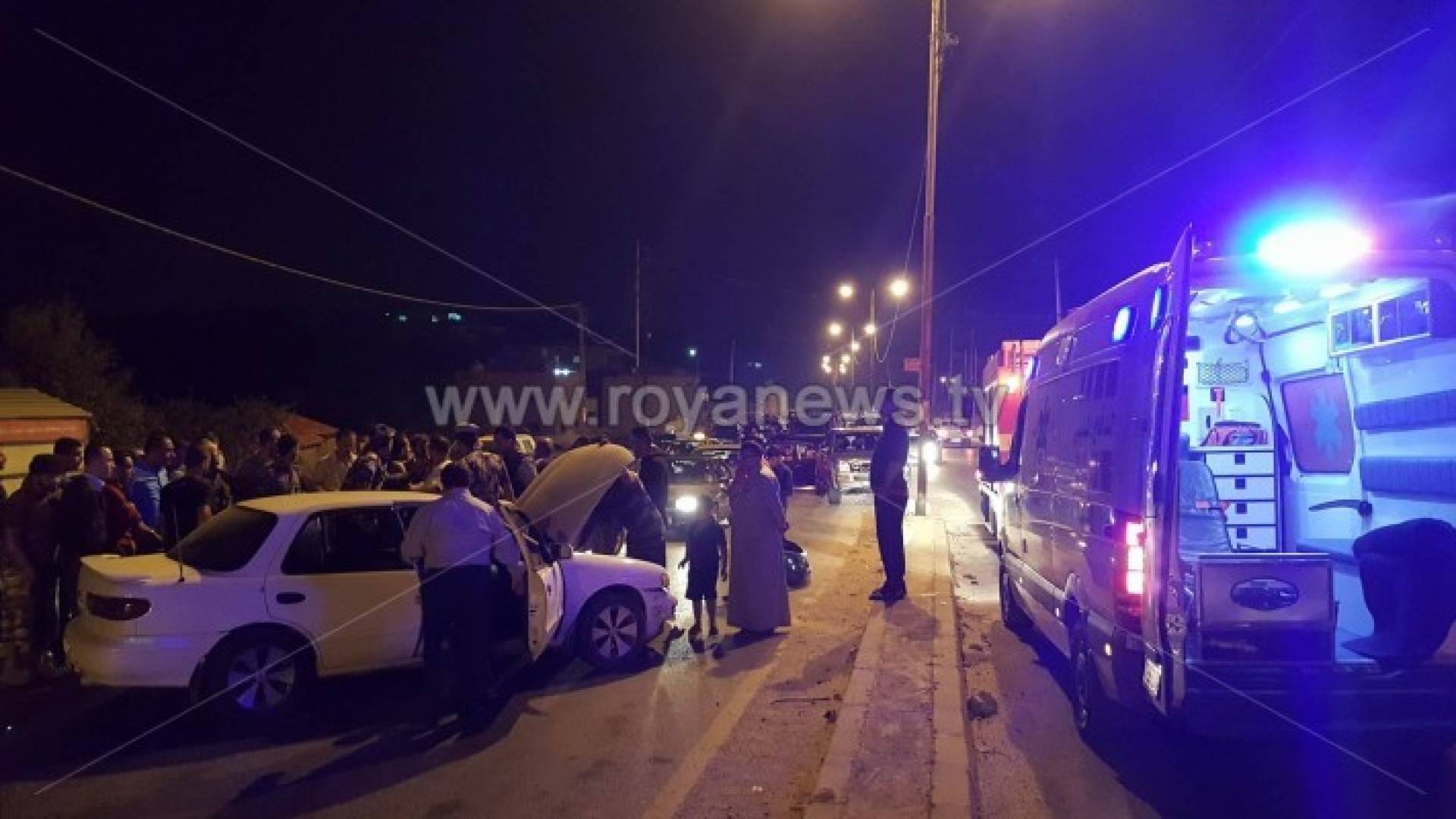 من مكان الحادث على طريق اربد عجلون 