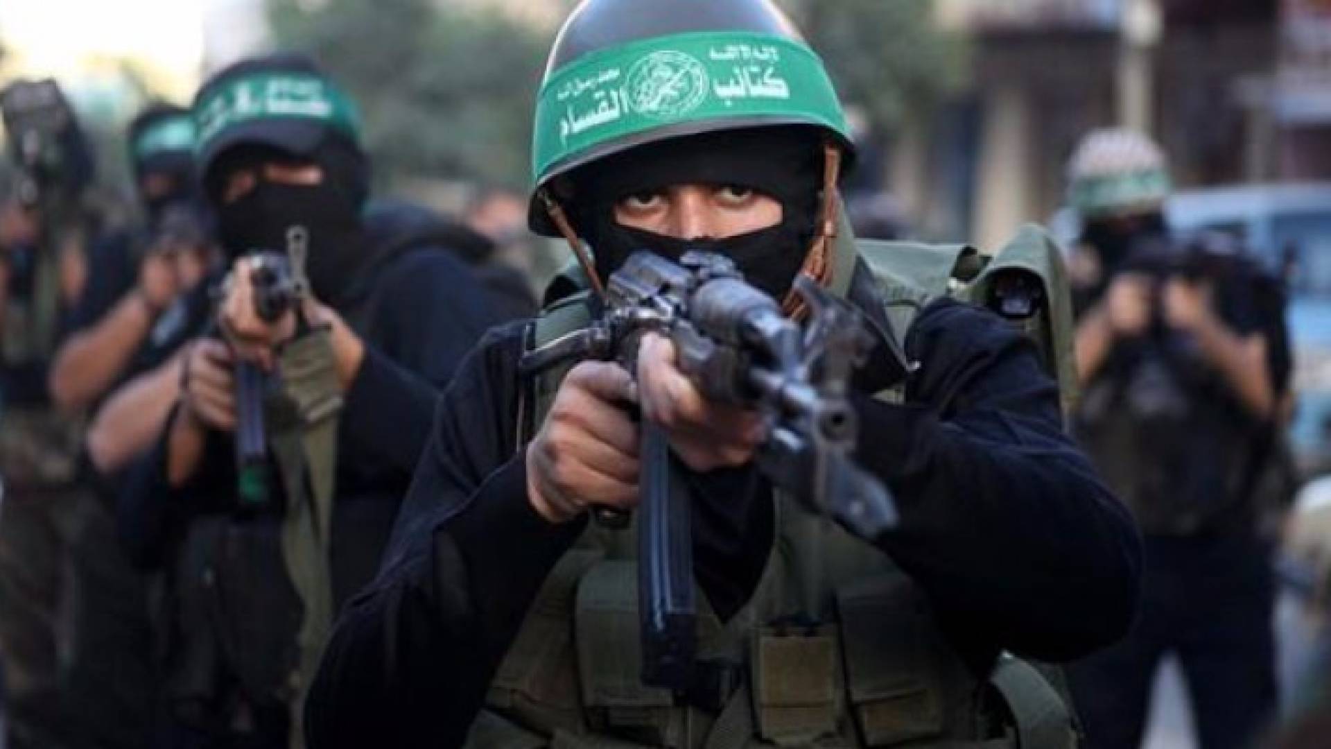 مقاتلون بكتائب عز الدين القسام - الجناح العسكري لحركة حماس
