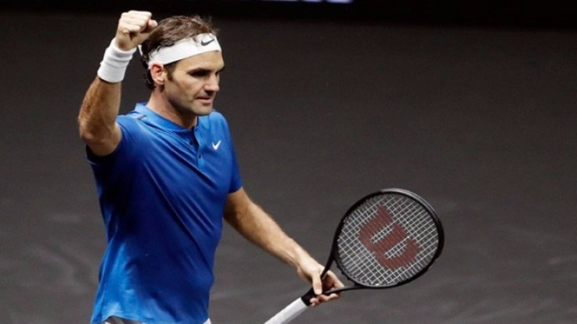 فيدرر يقود الفريق الأوروبي للفوز بلقب كأس ليفر للتنس