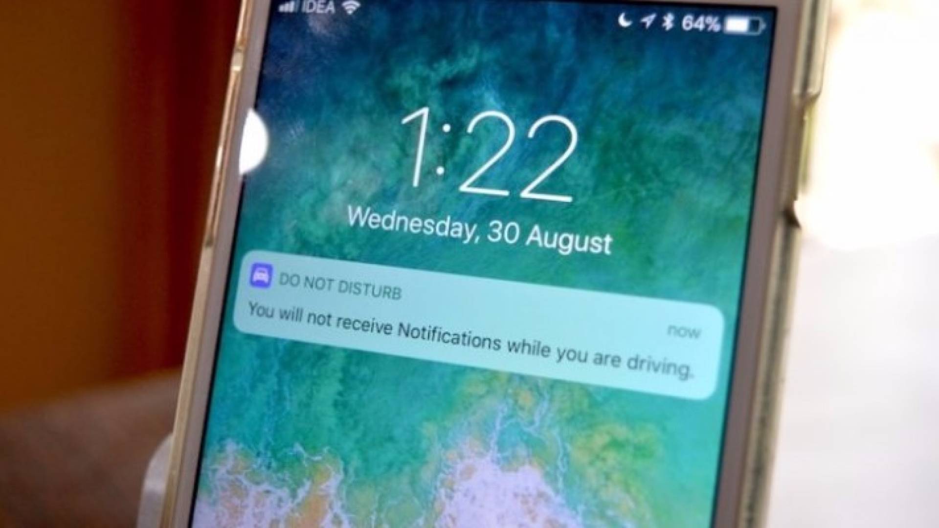 كيفية تفعيل خاصية عدم الإزعاج أثناء القيادة على هواتف آيفون