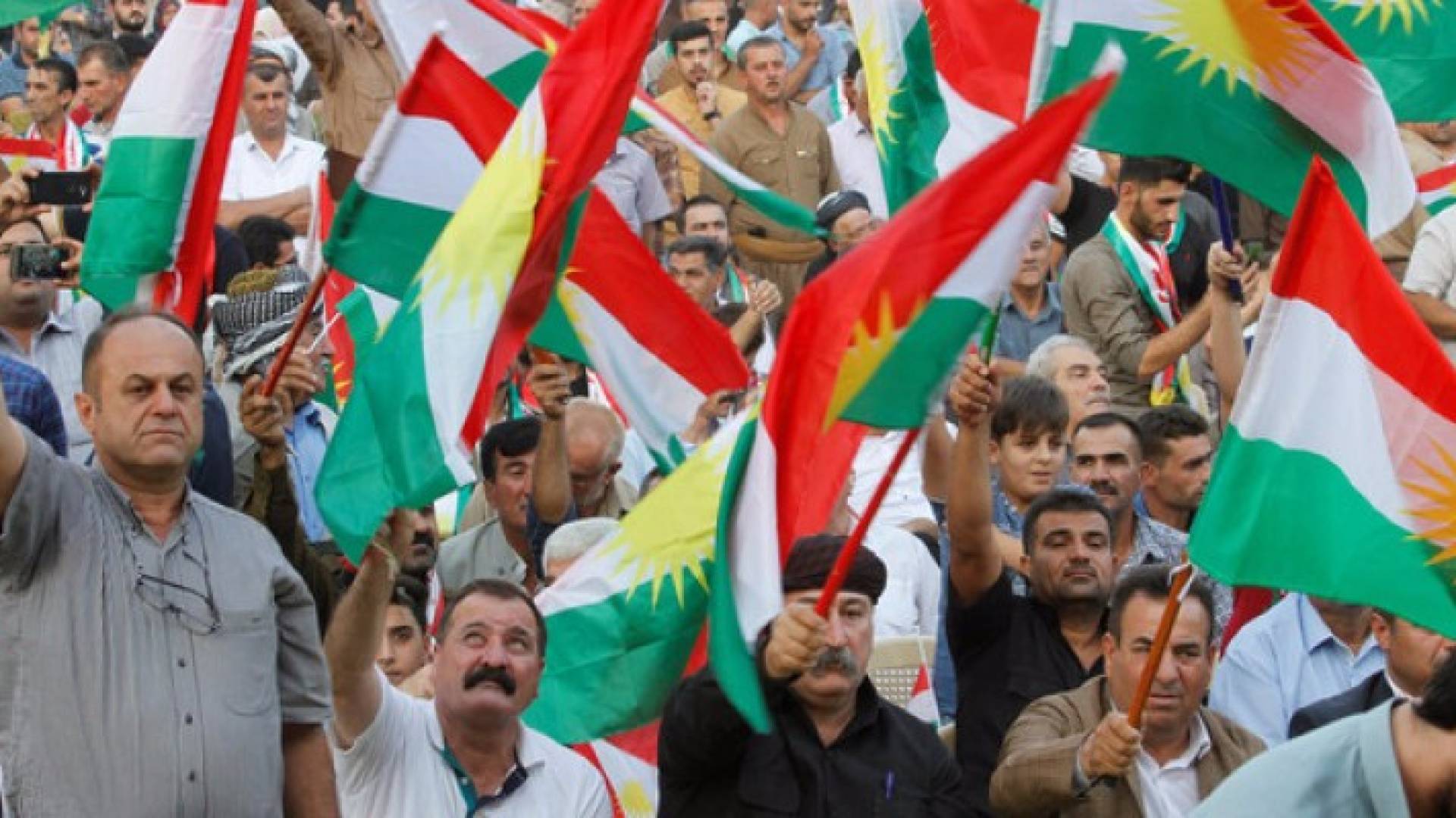 ايران تعلن إغلاق حدودها مع اقليم كردستان العراق