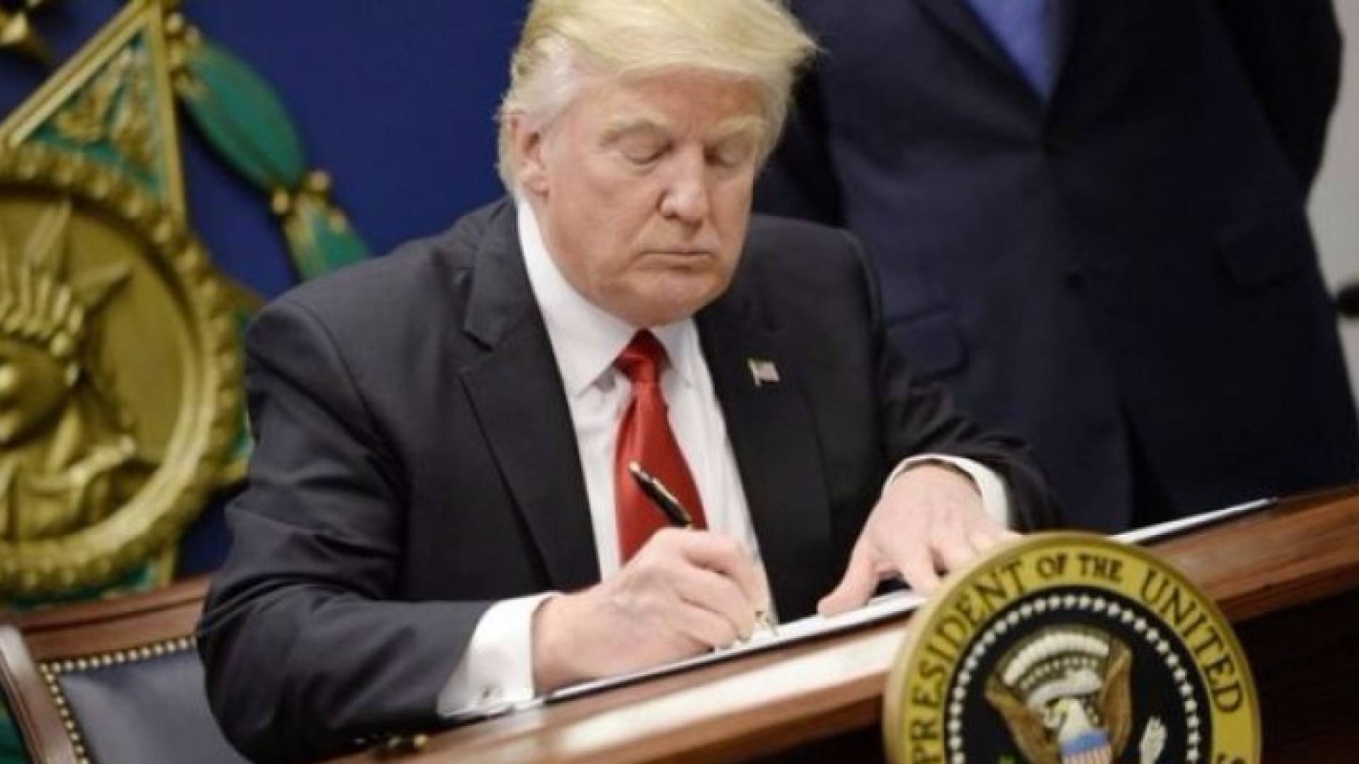 الرئيس الأمريكي دونالد ترمب