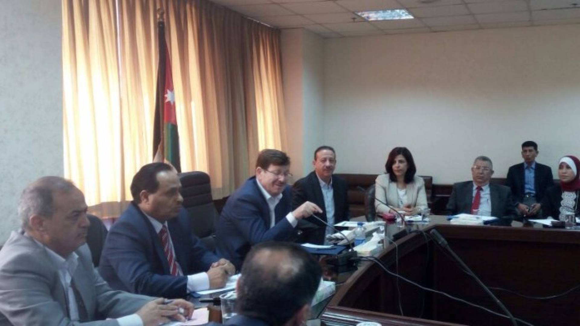 جانب من الاجتماع 