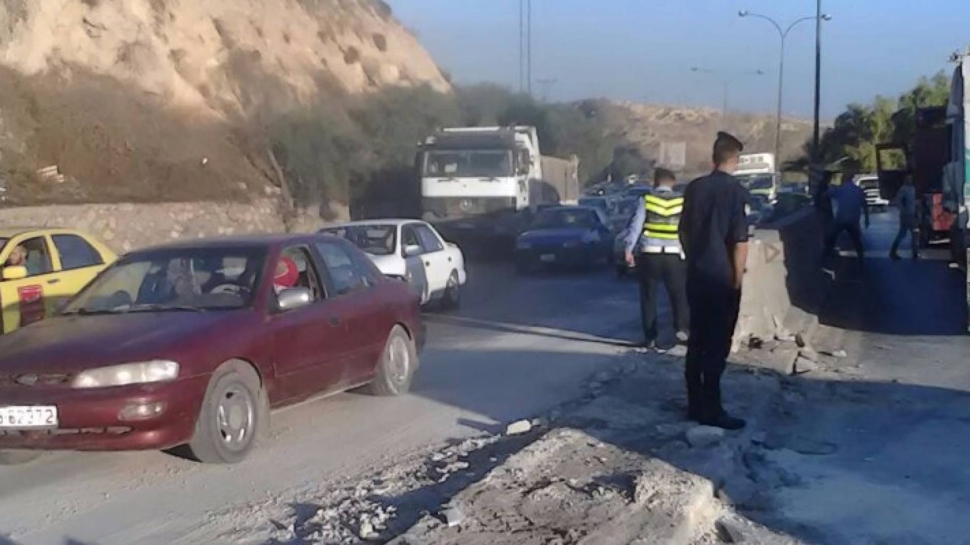 من الحادث