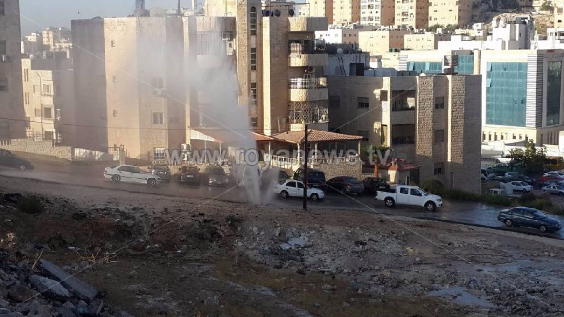 خط المياه المكسور بضاحية الأمير حسن 