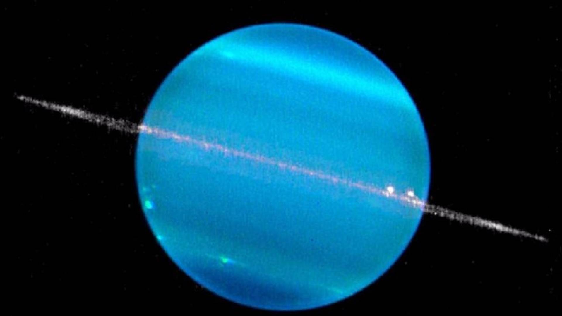 "الكوكب الجليدي" يقترب من الأرض