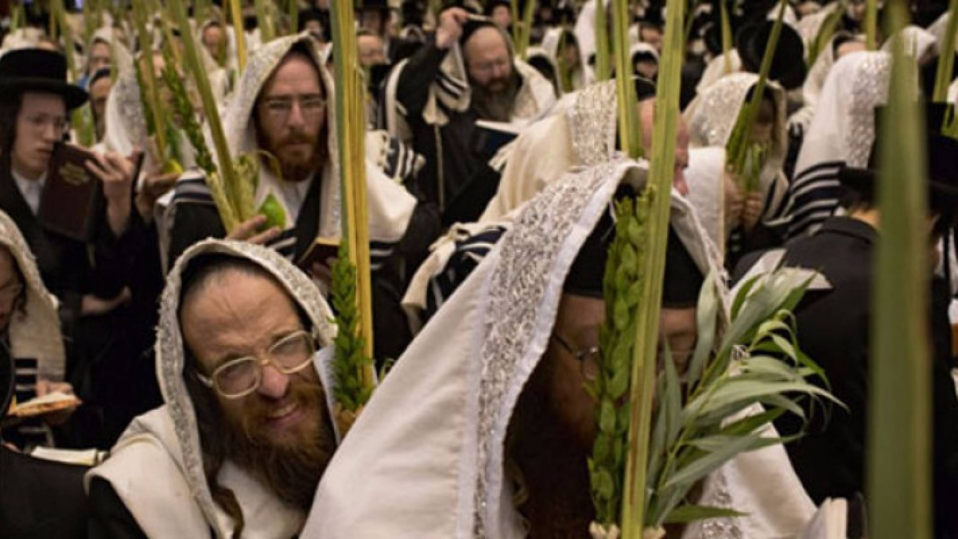 الصورة أرشيفية لعيد العرش اليهودي