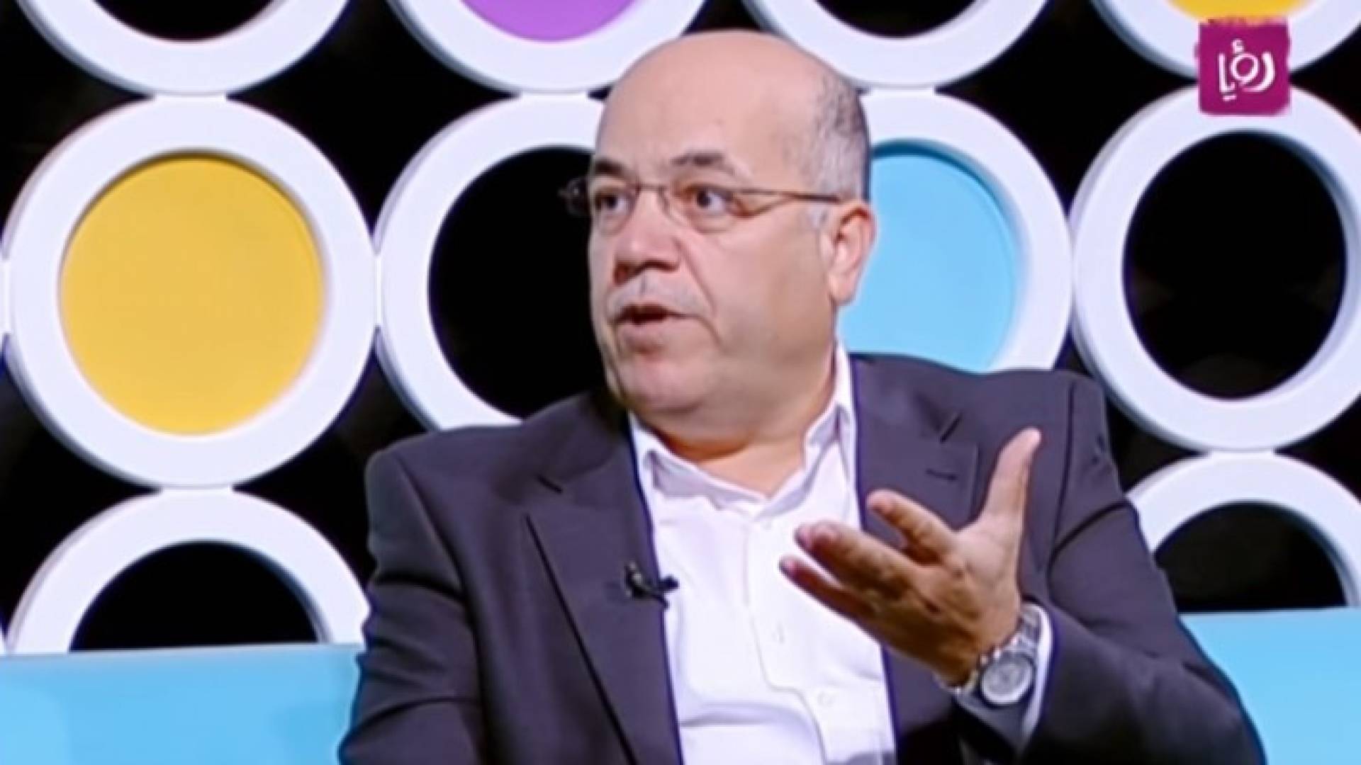 الدكتور هيثم الخشمان - استشاري الامراض الصدرية وأمراض النوم