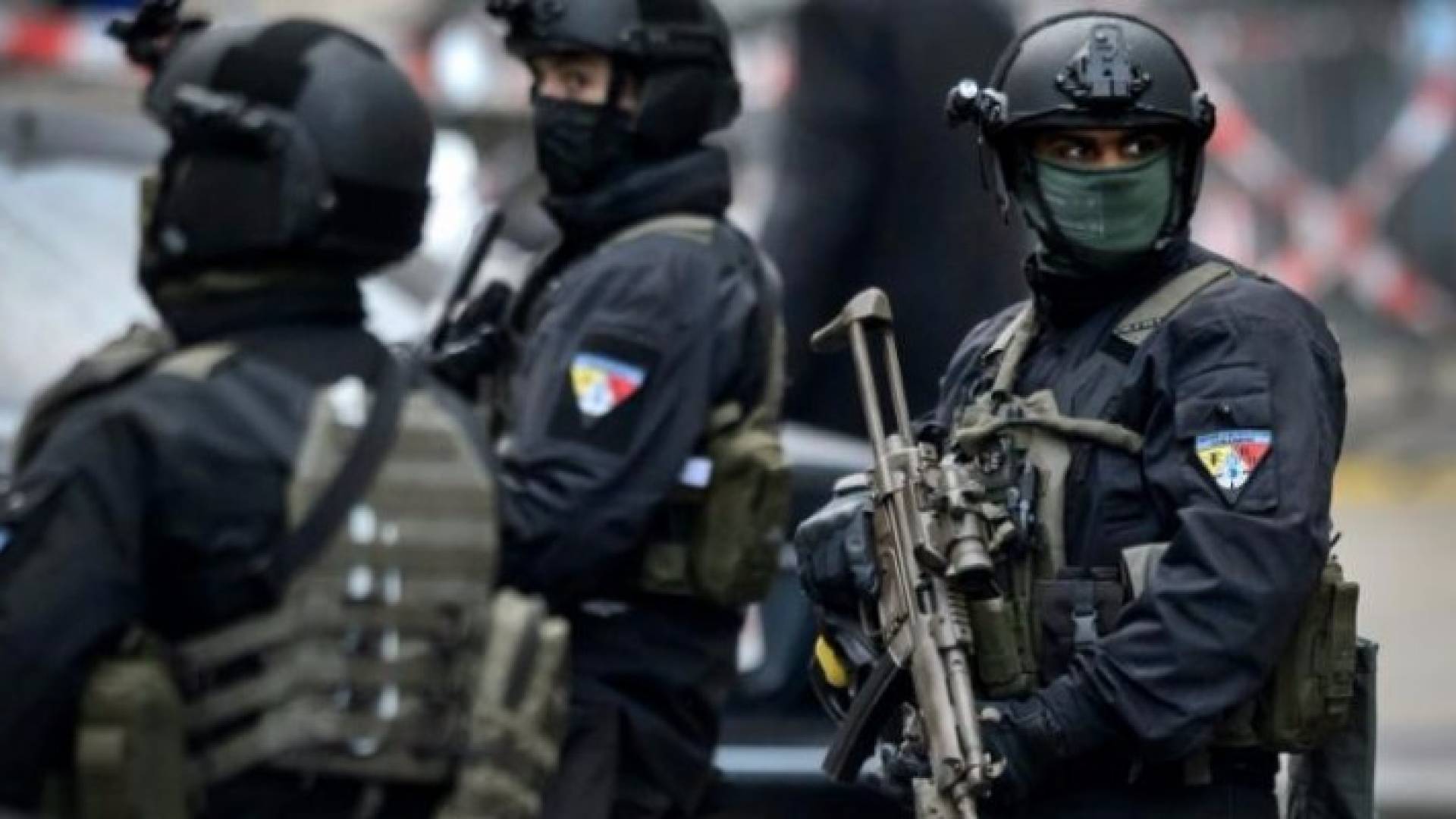 عناصر من الشرطة السويسرية - أرشيفية