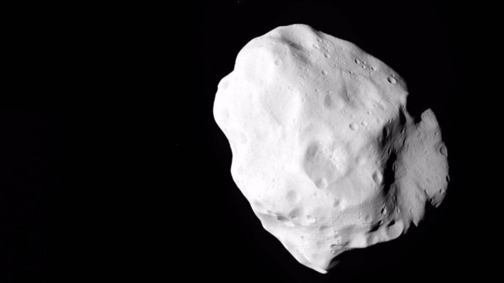 صورة أرشيفية لكويكب