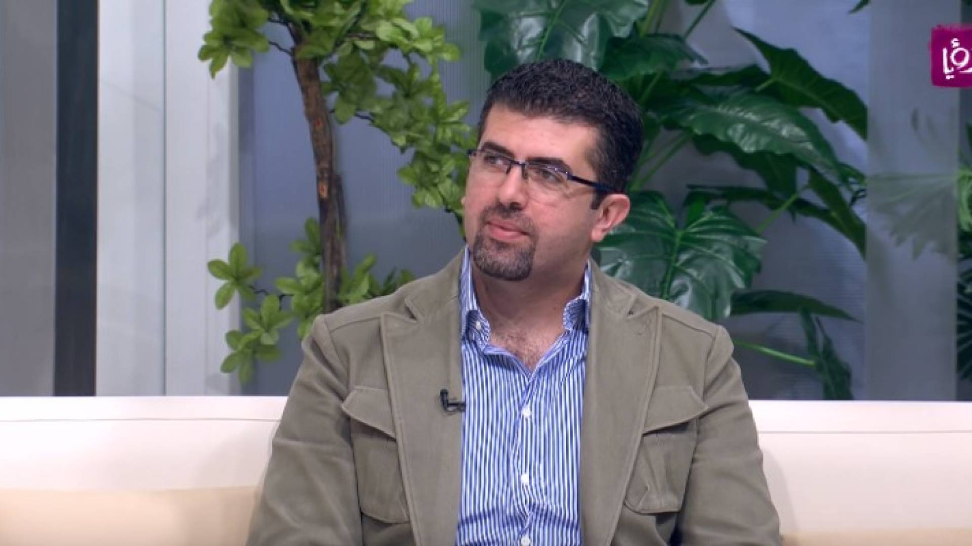 عناد قندح - خبير تكنولوجي