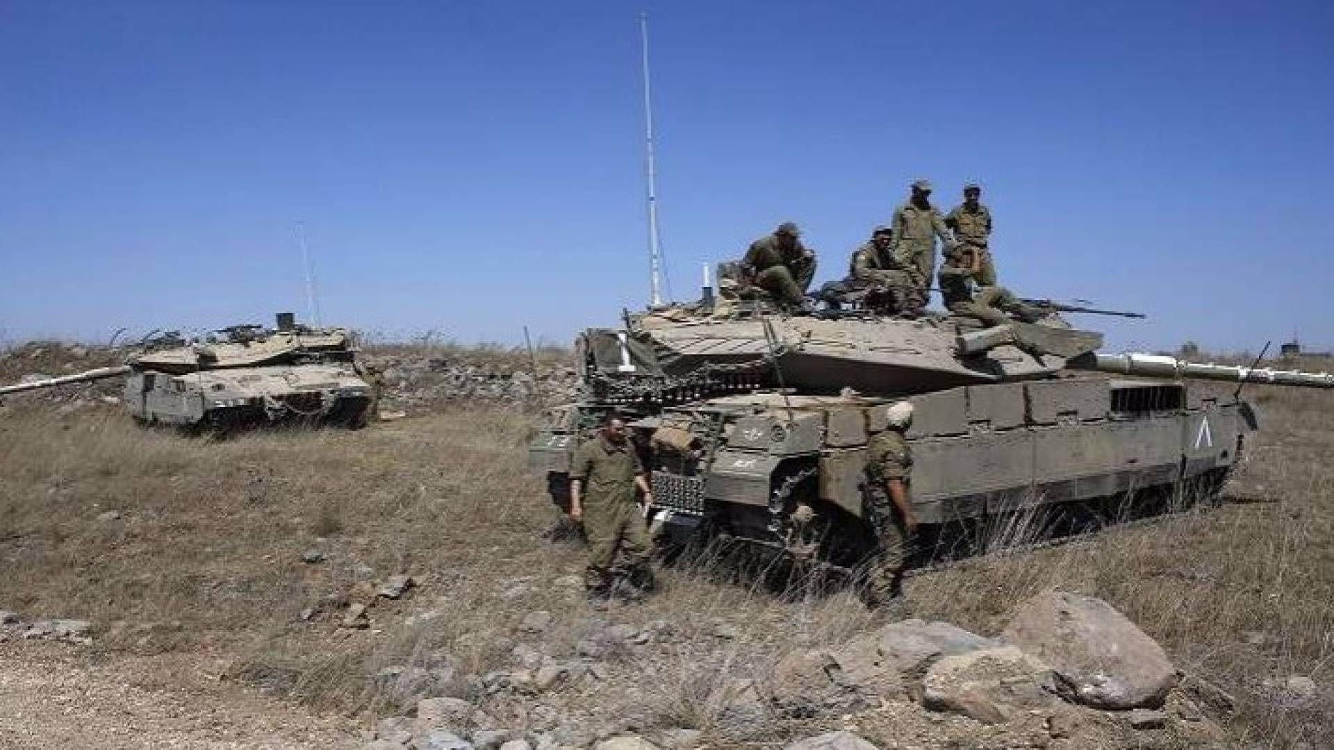  جنود من جيش الاحتلال بالقرب من الحدود مع القنيطرة