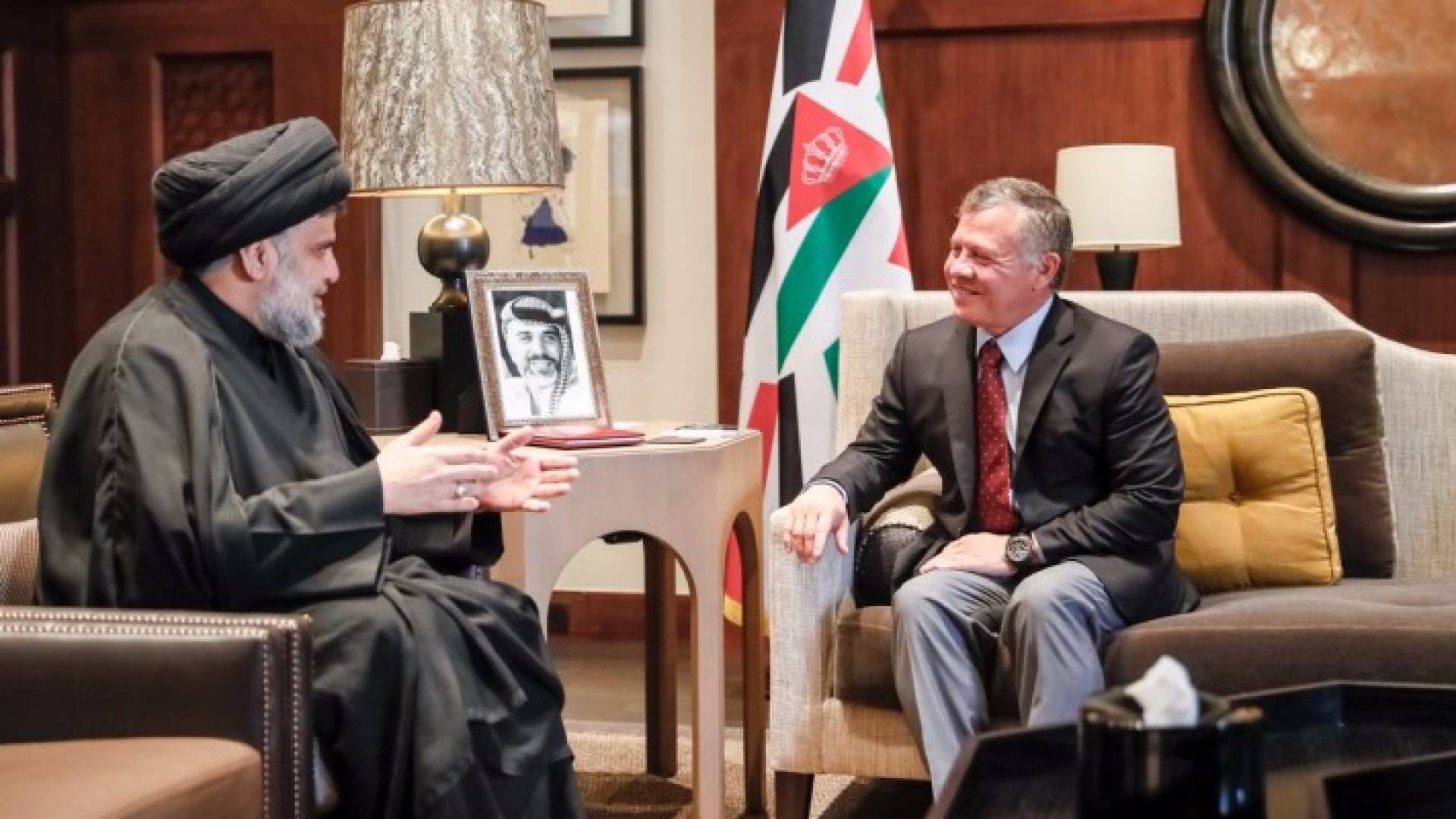 الملك يستقبل مقتدى الصدر