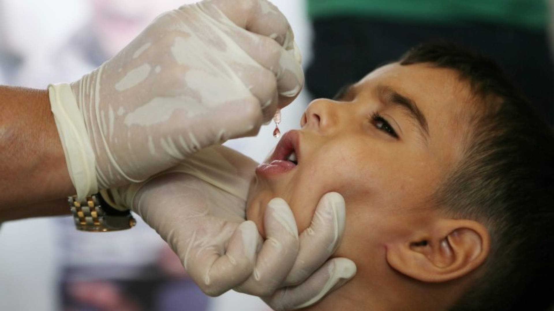 حملة للتطعيم ضد شلل الاطفال - ارشيفية