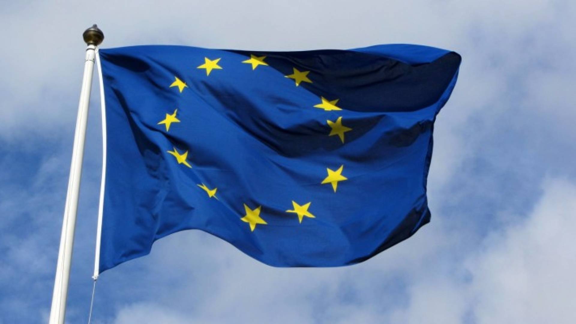 علم الاتحاد الاوروبي 