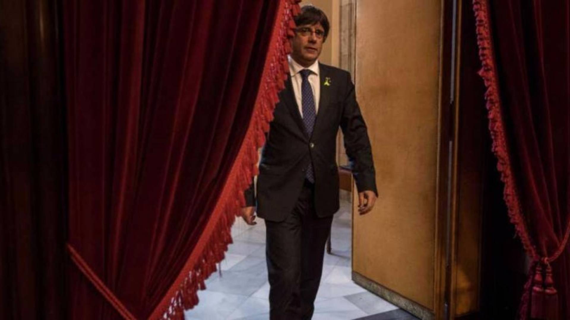 رئيس إقليم كتالونيا المقال كارليس بوتشيمون