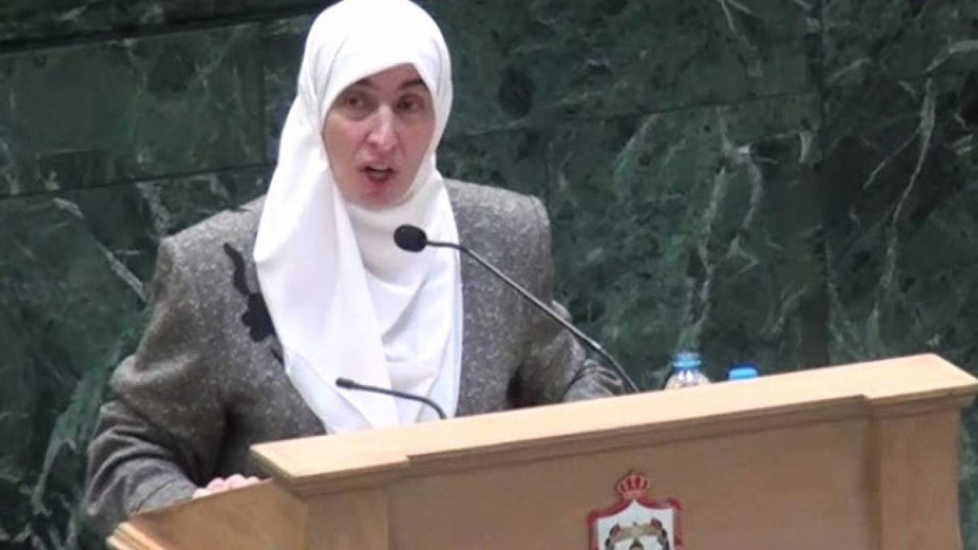 النائب ديمة طهبوب