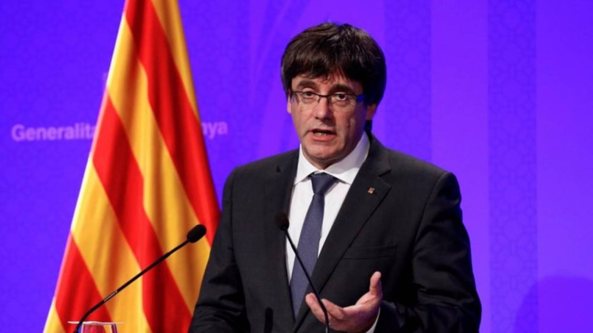  الرئيس الكتالوني المقال كارليس بوتشيمون