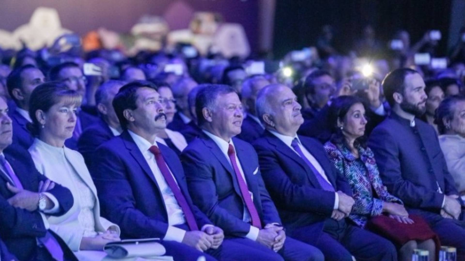 الملك يفتتح فعاليات المنتدى العالمي للعلوم ٢٠١٧