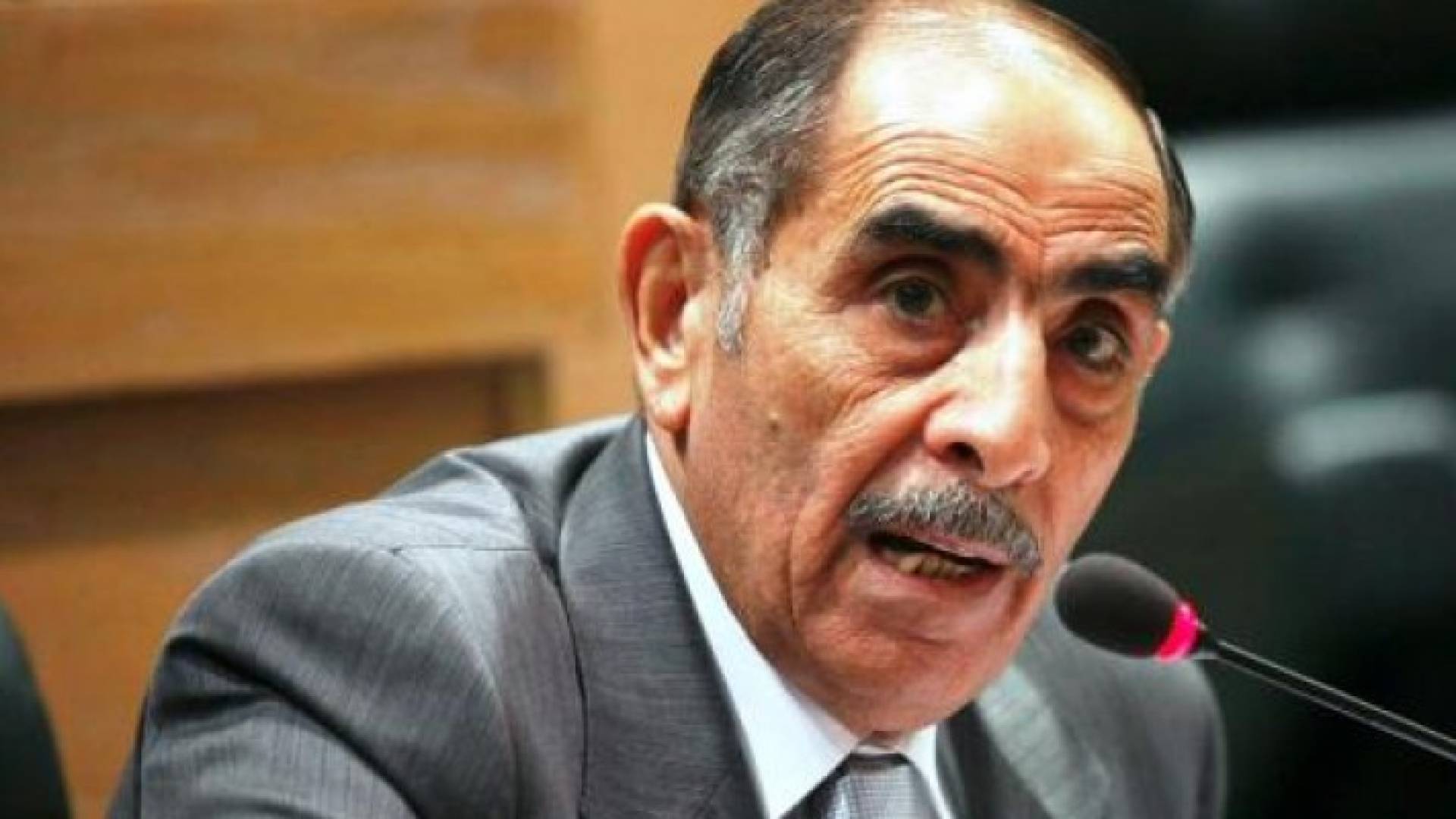 وزير الداخلية غالب الزعبي 