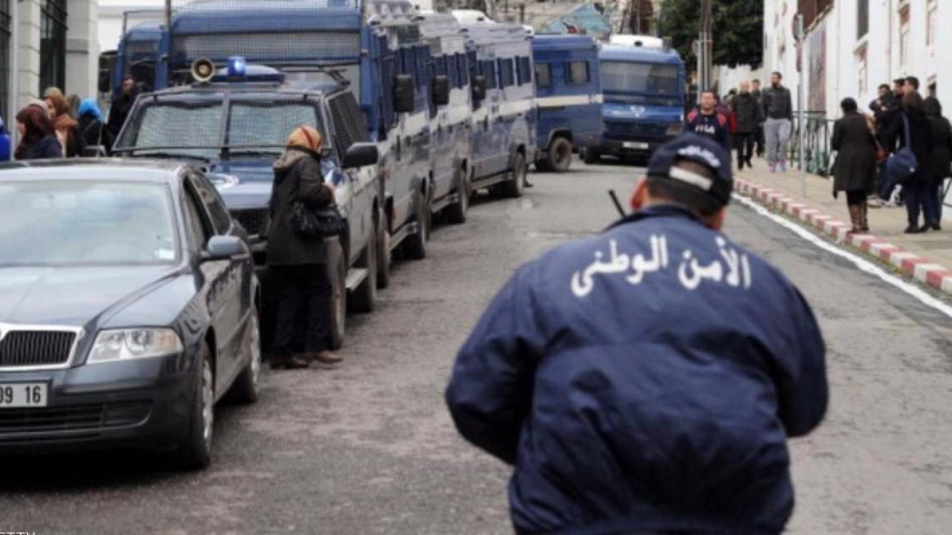 الأمن الجزائري