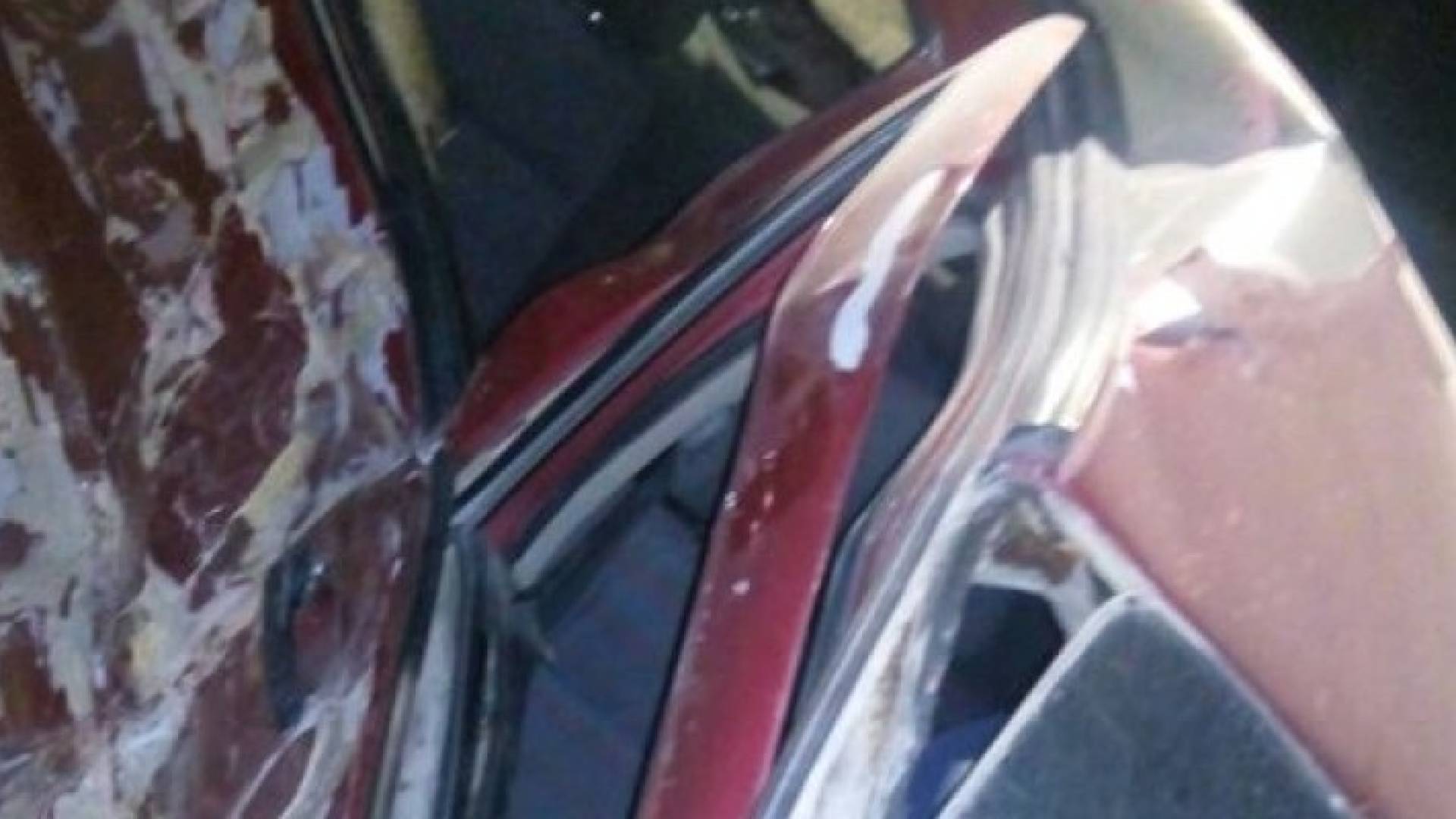 من الحادث
