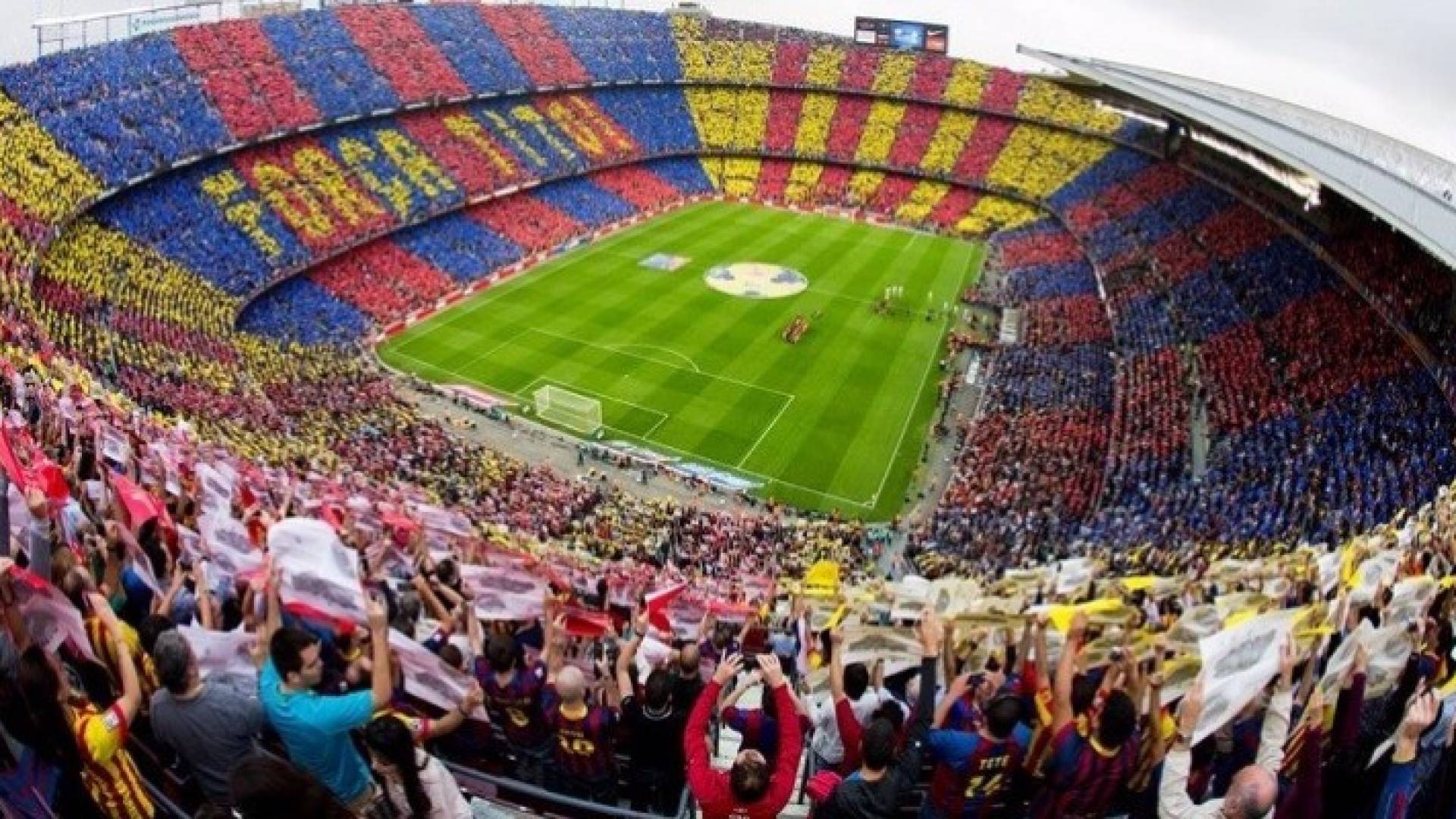 استاد "كامب نو" في برشلونة