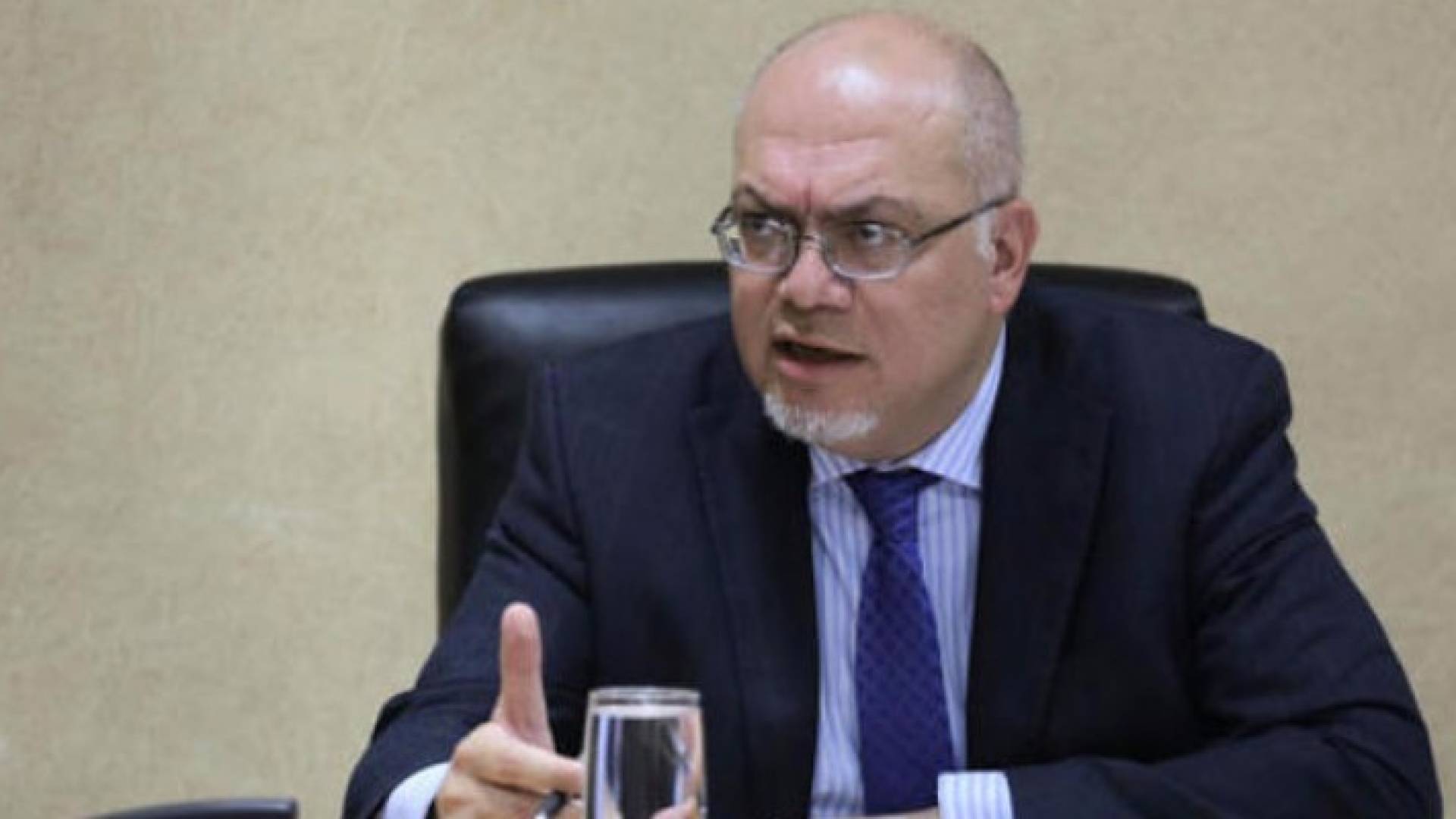 سامي هلسة