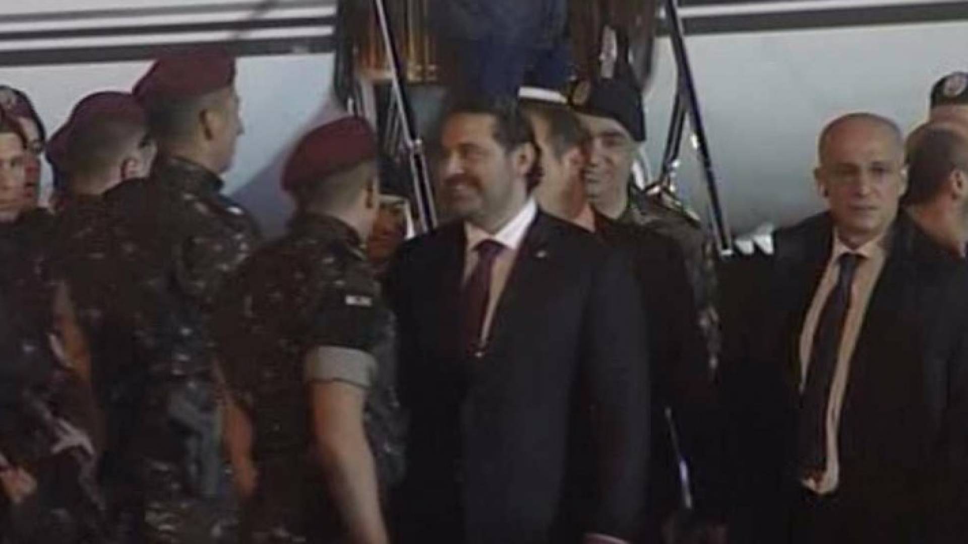 وصول رئيس الحكومة اللبنانية سعد الحريري إلى مطار بيروت