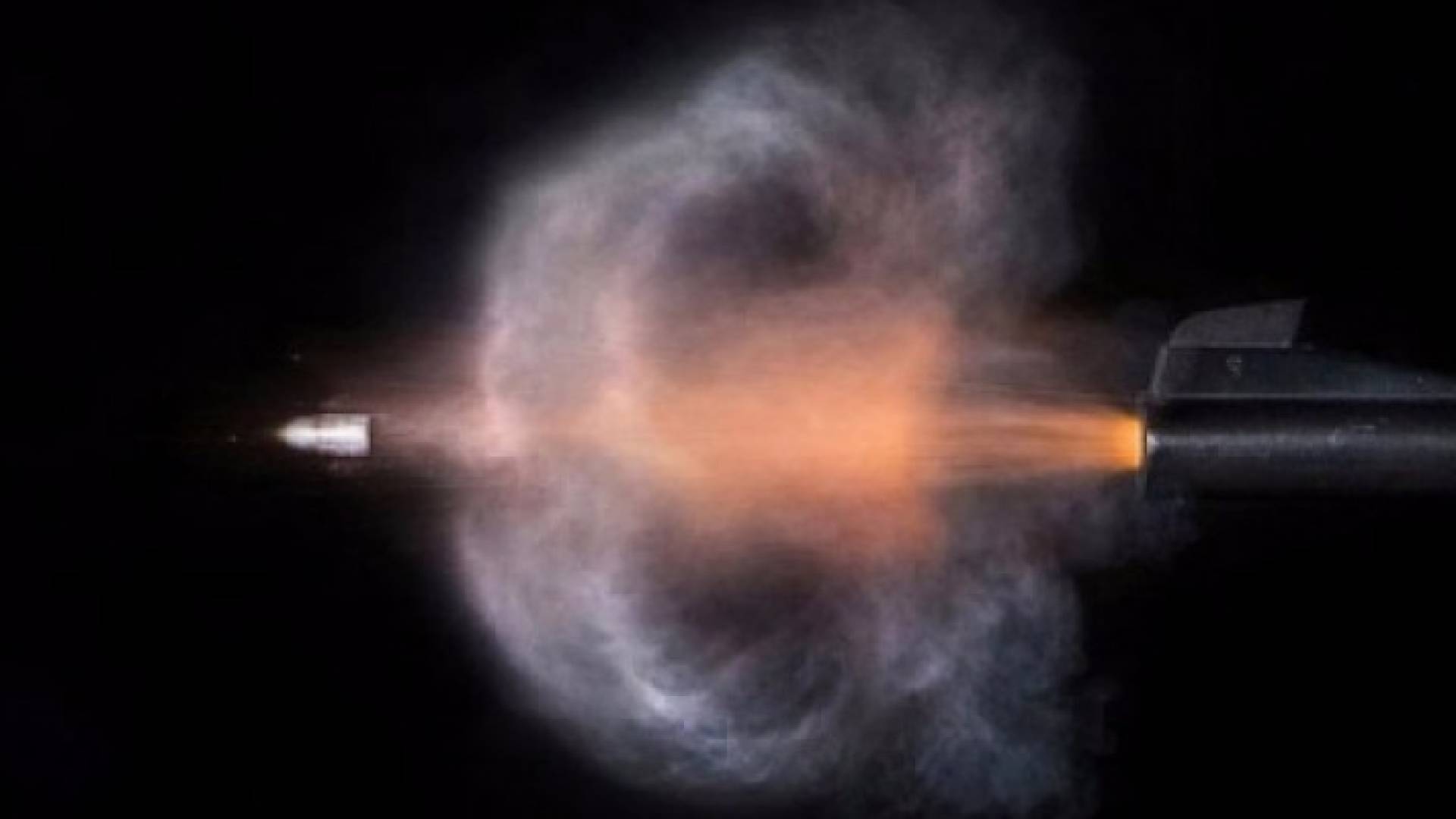 الأمن يكشف ملابسات مقتل "حدث" في عمان