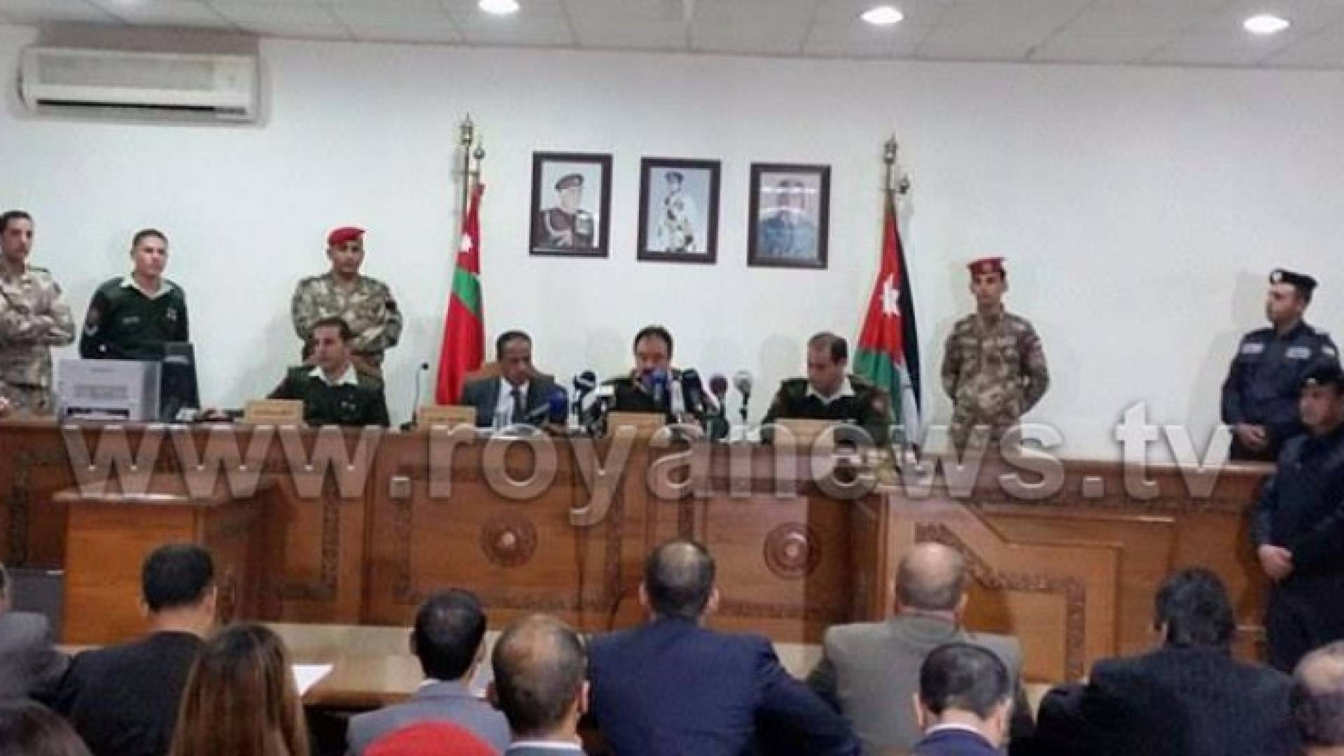 جانب من المحاكمة - رؤيا