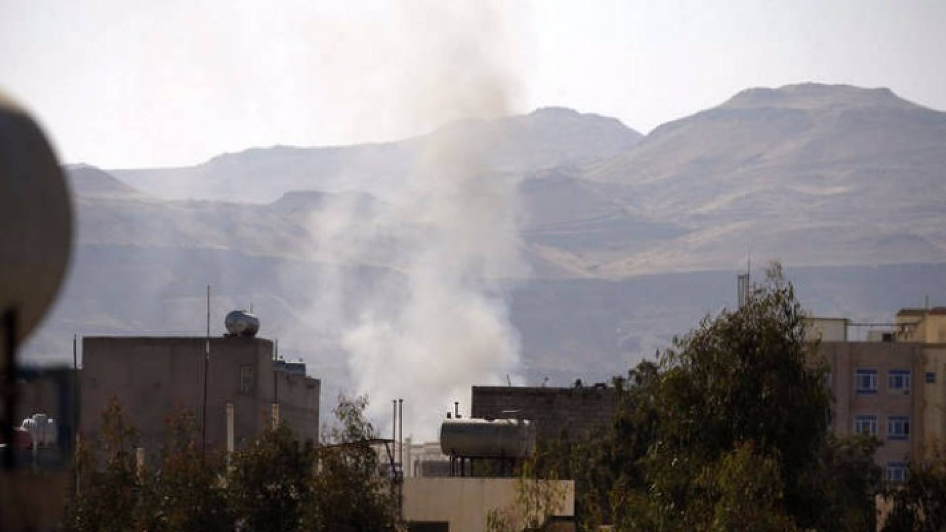 جانب من المواجهات في صنعاء